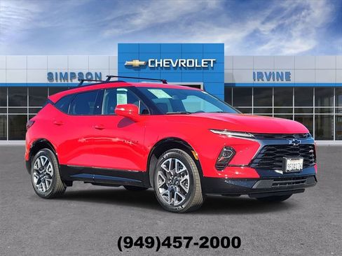 Used 2023 Chevrolet Blazer RS FWD image 1
