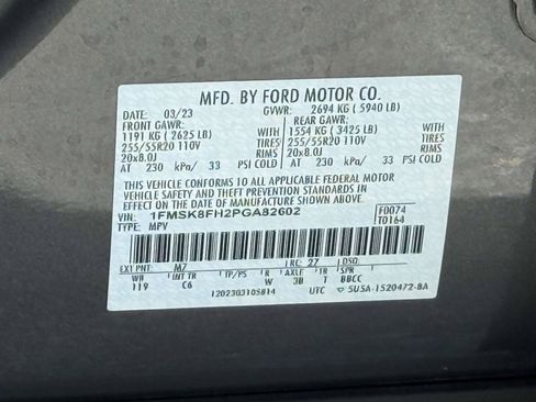 Certified 2023 Ford Explorer Limited w/ Equipment Group 301A AWD/4WD image 33