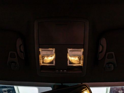 Used 2021 Dodge Challenger SRT Hellcat image 24