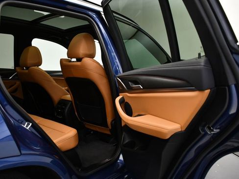 Used 2022 BMW X3 M40i w/ Premium Package image 51