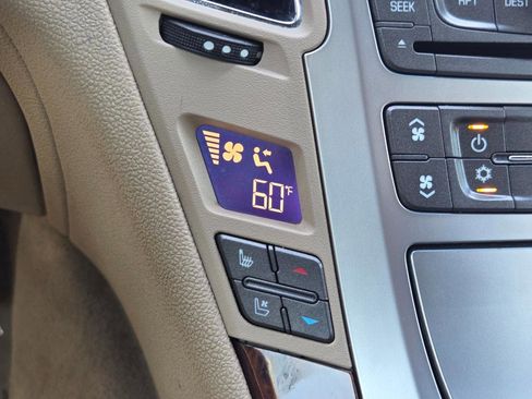 Used 2013 Cadillac CTS Premium RWD image 22