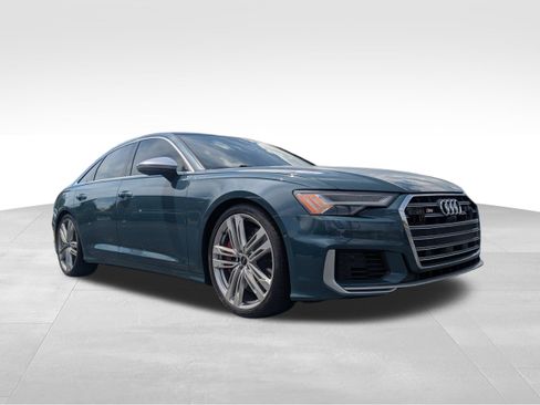 Used 2021 Audi S6 Prestige image 1
