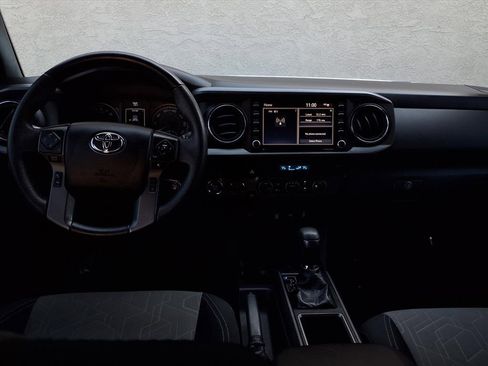 Certified 2023 Toyota Tacoma TRD Off-Road image 20