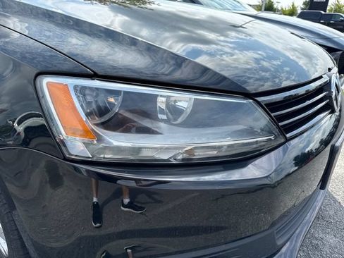 Used 2012 Volkswagen Jetta S FWD image 9