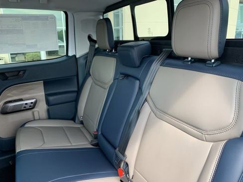 New 2025 Ford Maverick Lariat w/ 4K Tow Package AWD/4WD image 13