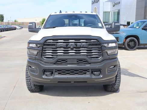New 2025 RAM 2500 Tradesman AWD/4WD image 9