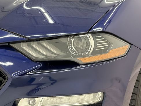 Used 2020 Ford Mustang GT Premium w/ GT Performance Package RWD image 11