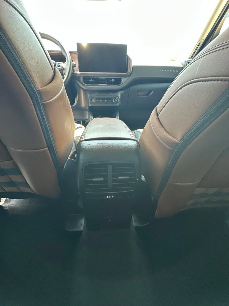 Used 2025 Ford Bronco Sport Outer Banks w/ Outer Banks Tech Package+ AWD/4WD image 15