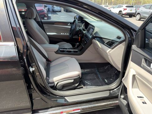 Used 2016 Hyundai Sonata Sport FWD image 10