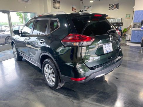 Used 2019 Nissan Rogue SV AWD/4WD image 6