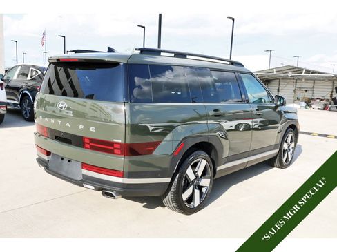 Used 2024 Hyundai Santa Fe Limited AWD/4WD image 8