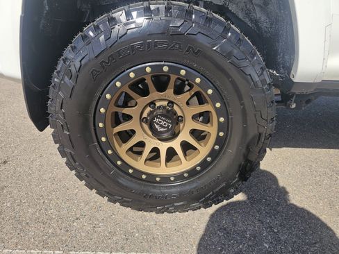 Used 2019 Toyota 4Runner TRD Off-Road AWD/4WD image 48