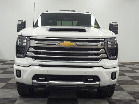 New 2026 Chevrolet Silverado 2500 High Country w/ Technology Package AWD/4WD image 2
