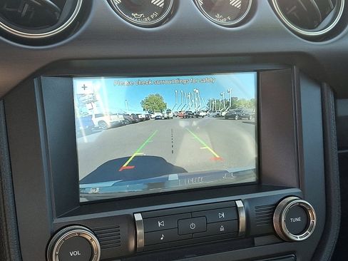 Used 2016 Ford Mustang Shelby GT350 w/ Technology Package image 24