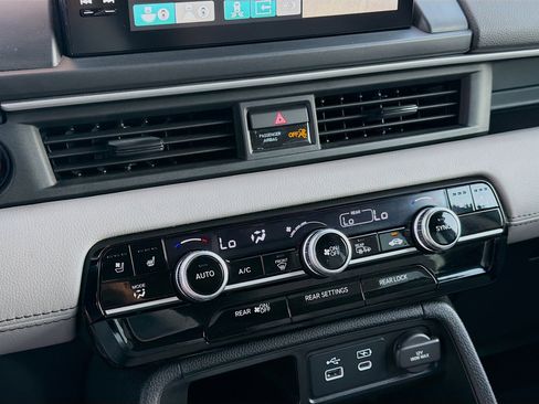 Certified 2023 Honda Pilot Elite image 15