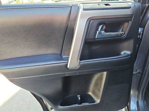 Used 2022 Toyota 4Runner TRD Sport image 28