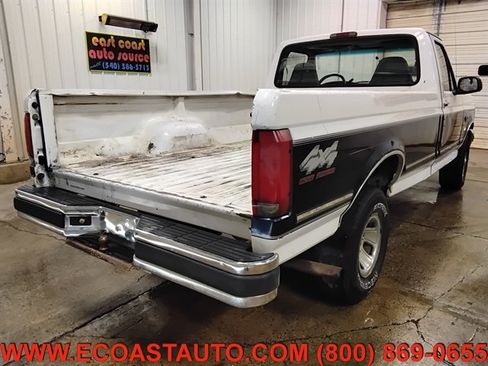 Used 1995 Ford F150 4x4 Regular Cab image 3