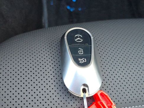 New 2026 Mercedes-Benz E 53 AMG e 4MATIC Sedan image 32