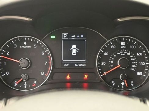 Used 2017 Kia Forte LX w/ LX Popular Package image 16