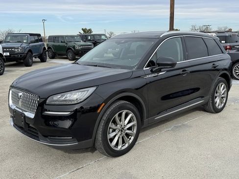 Used 2022 Lincoln Corsair AWD w/ Premium Package image 6