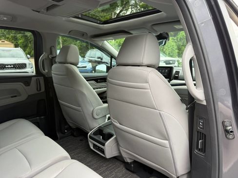 Used 2023 Honda Odyssey Touring image 26