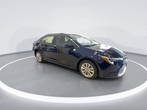 New 2026 Toyota Corolla XLE image 2
