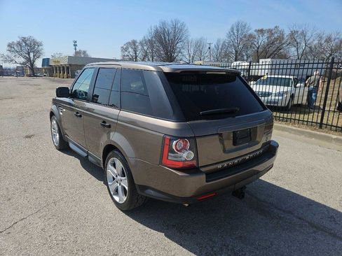 Used 2010 Land Rover Range Rover Sport HSE LUX image 3