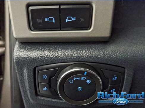Used 2022 Ford F350 Lariat w/ Tremor Off-Road Package AWD/4WD image 12
