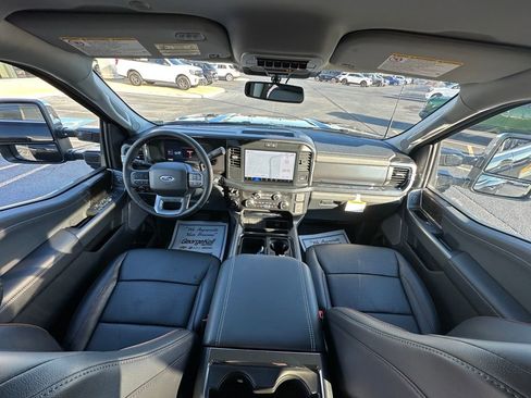 New 2026 Ford F350 Lariat w/ Chrome Package image 5