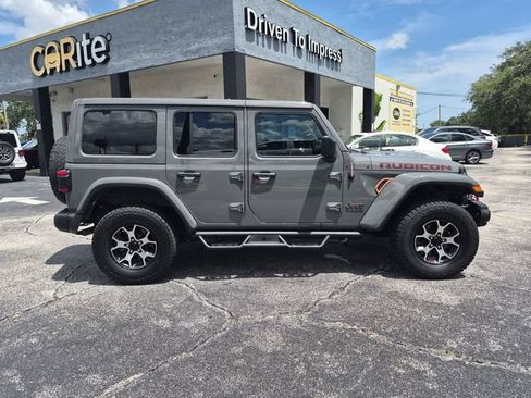 Used 2021 Jeep Wrangler Unlimited Rubicon AWD/4WD image 4