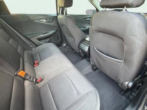 Used 2018 Chevrolet Malibu LS FWD image 23