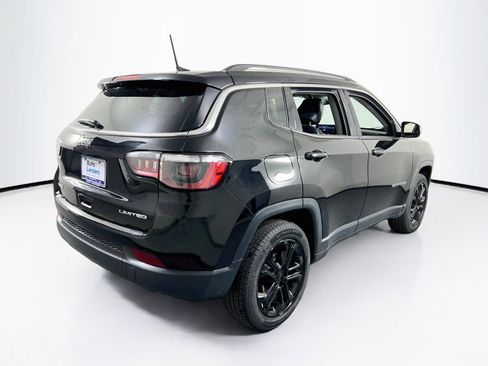 Used 2022 Jeep Compass Limited w/ Sun and Sound Group AWD/4WD image 5