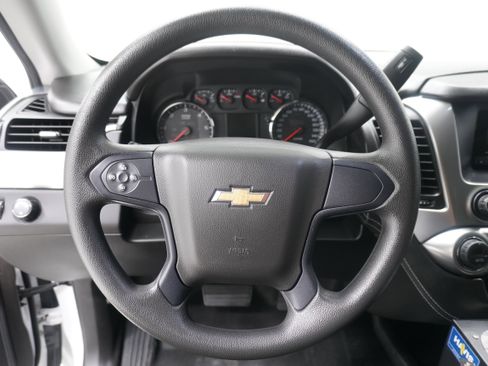 Used 2015 Chevrolet Tahoe 2WD image 12