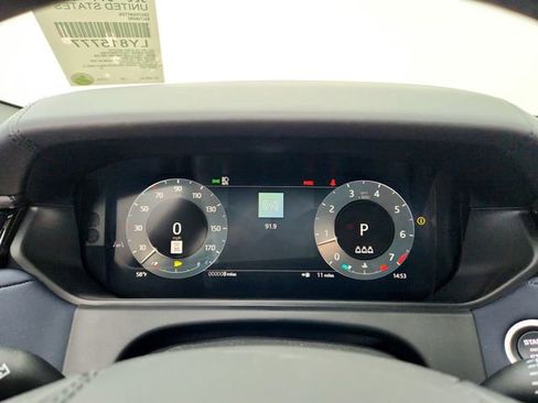 New 2026 Land Rover Range Rover Velar Dynamic SE image 24