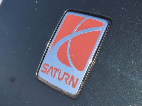 Used 2002 Saturn S-Series SL1 w/ SL1 Option Pkg 1 FWD image 11