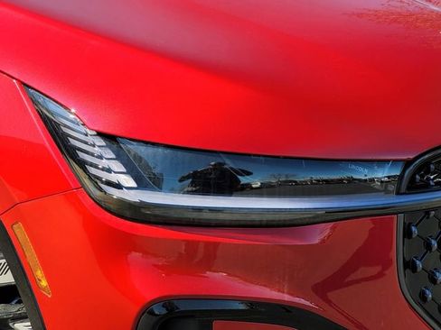 New 2026 Lincoln Nautilus Reserve AWD/4WD image 10