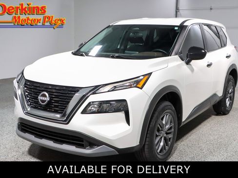 Used 2023 Nissan Rogue S FWD image 1