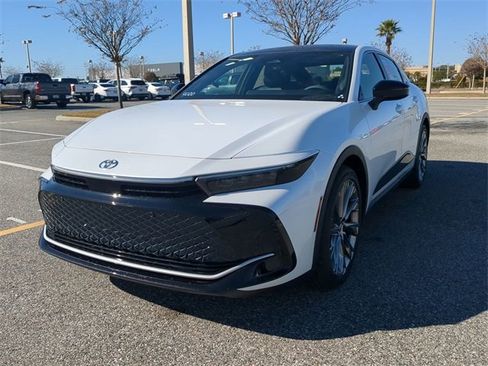 New 2026 Toyota Crown Limited image 8