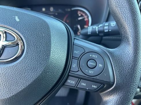 Used 2023 Toyota RAV4 XLE image 17