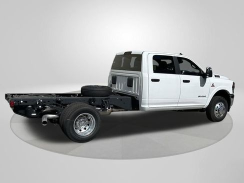 New 2025 RAM 3500 Big Horn image 7