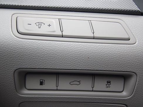 Used 2017 Hyundai Sonata SE image 20