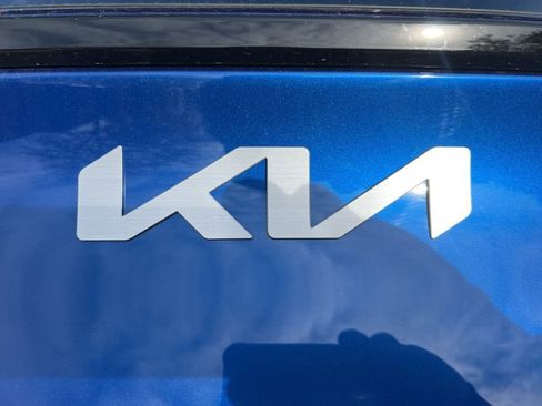 Used 2025 Kia Sportage EX image 33