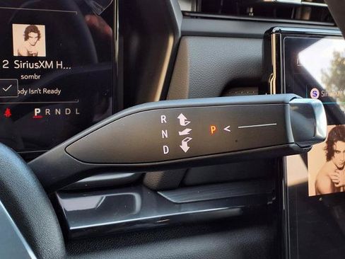 New 2027 GMC Terrain AT4 w/ Convenience Package III AWD/4WD image 13