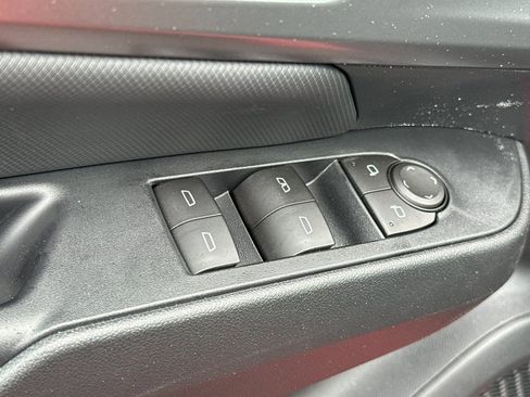 New 2026 Chevrolet Equinox EV RS image 12