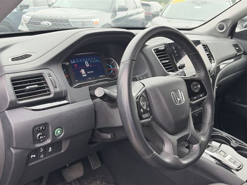 Used 2021 Honda Pilot Touring image 20