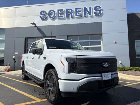 New 2025 Ford F150 Lightning Flash AWD/4WD image 1