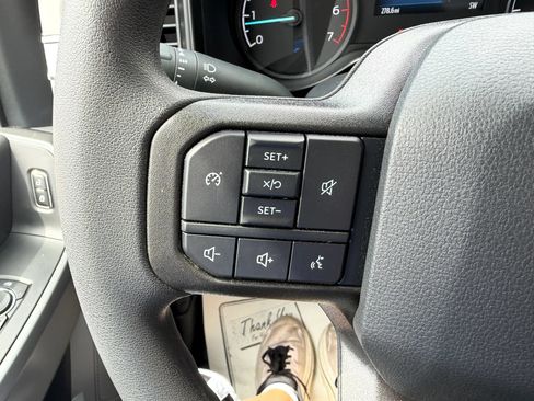 Used 2025 Ford F350 XLT AWD/4WD image 15