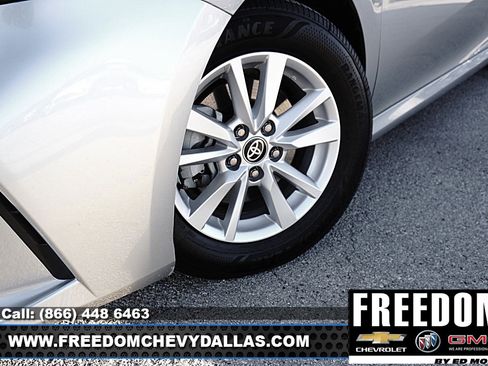 Used 2025 Toyota Camry LE image 41