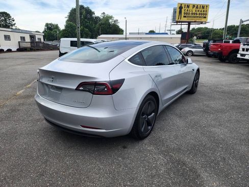 Used 2018 Tesla Model 3 Long Range AWD/4WD image 8