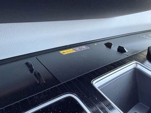 New 2026 Toyota Sienna XSE image 19